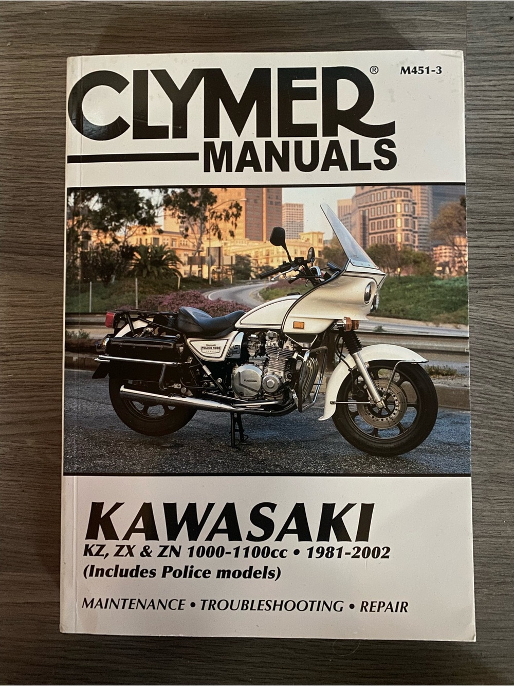 Kawasaki Motorcycle Repair Manual - White/Cream Cover